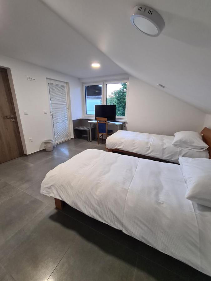 Gostisce Pri Rudiju Salovci Exterior foto